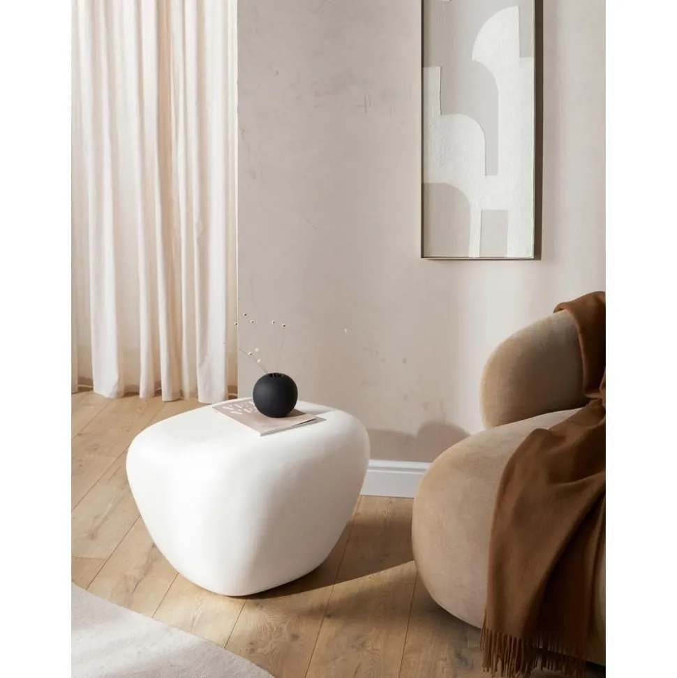 Tavolino In Forma Organica Pietra