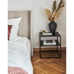 Tavolino In Metallo Con Ripiano Neptun