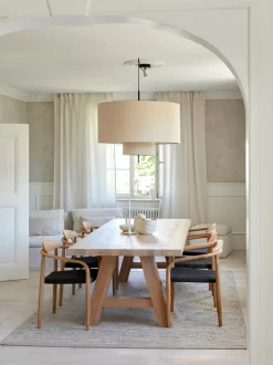 Tavolo In Legno Di Quercia Ashton, In Verie Misure