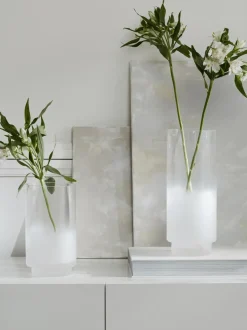 Vaso In Vetro Soffiato Con Sfumatura Milky