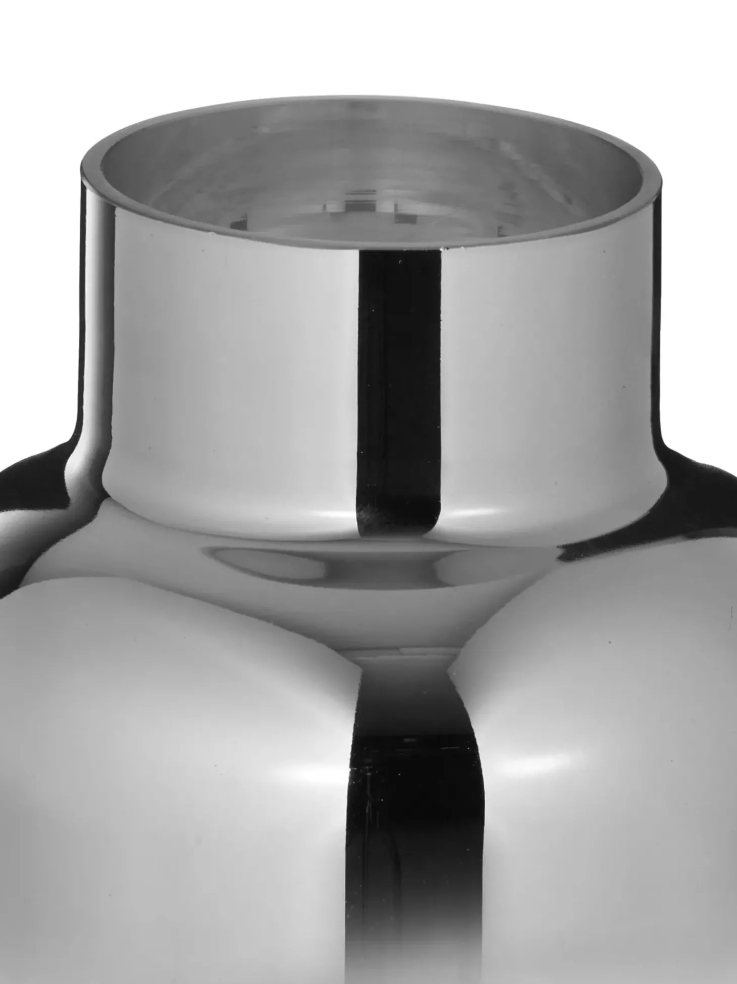 Vaso In Vetro Soffiato Con Riflessi Cromati Uma