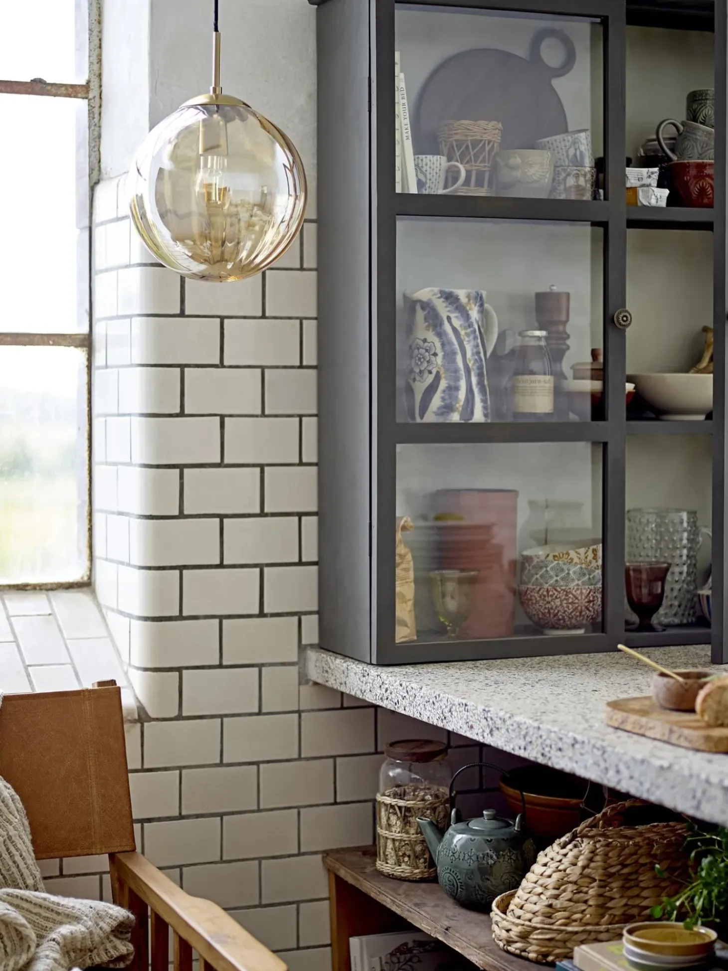 Vitrina In Legno Di Abete Tone